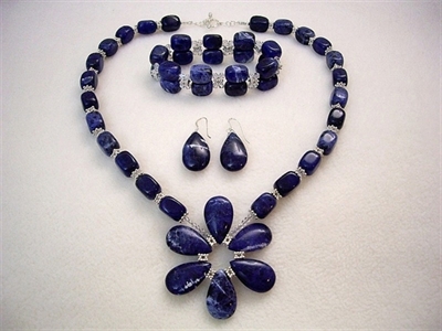 Picture of Sodalite, Swarovski Crystals and 925 Silver Components