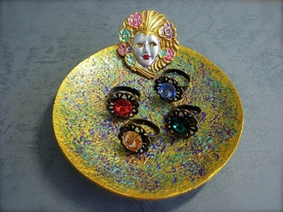 Picture of Decorative plate for jewelry